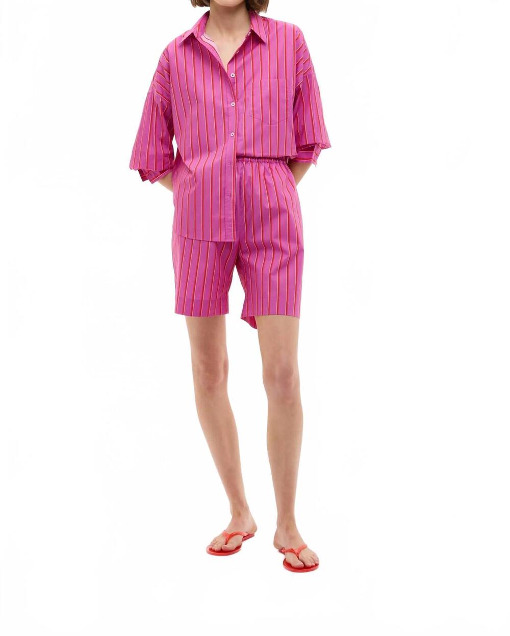 NEW LMND chiara mid length shorts in fuscia/true red/natural
